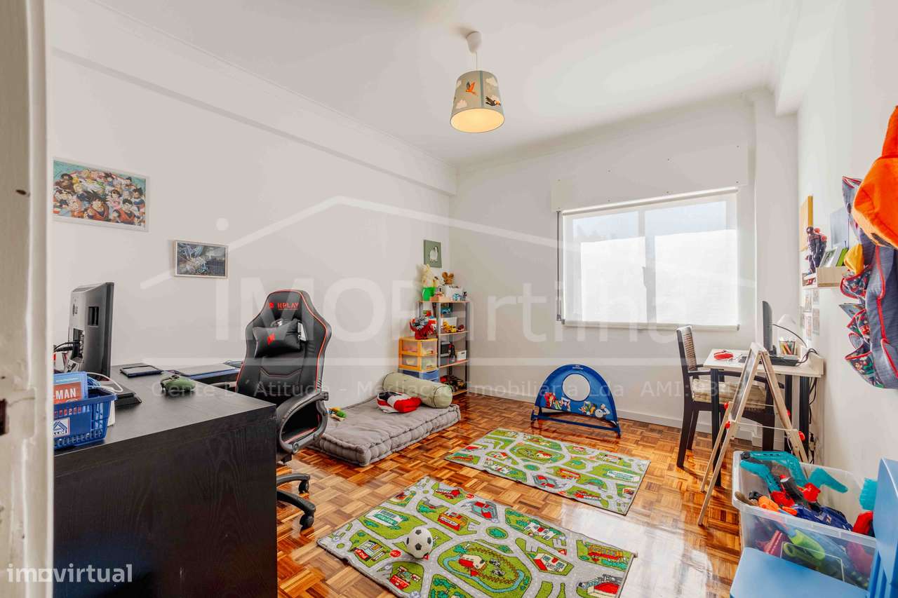 *Apartamento T3 no Cacém de Cima* - Grande imagem: 3/28