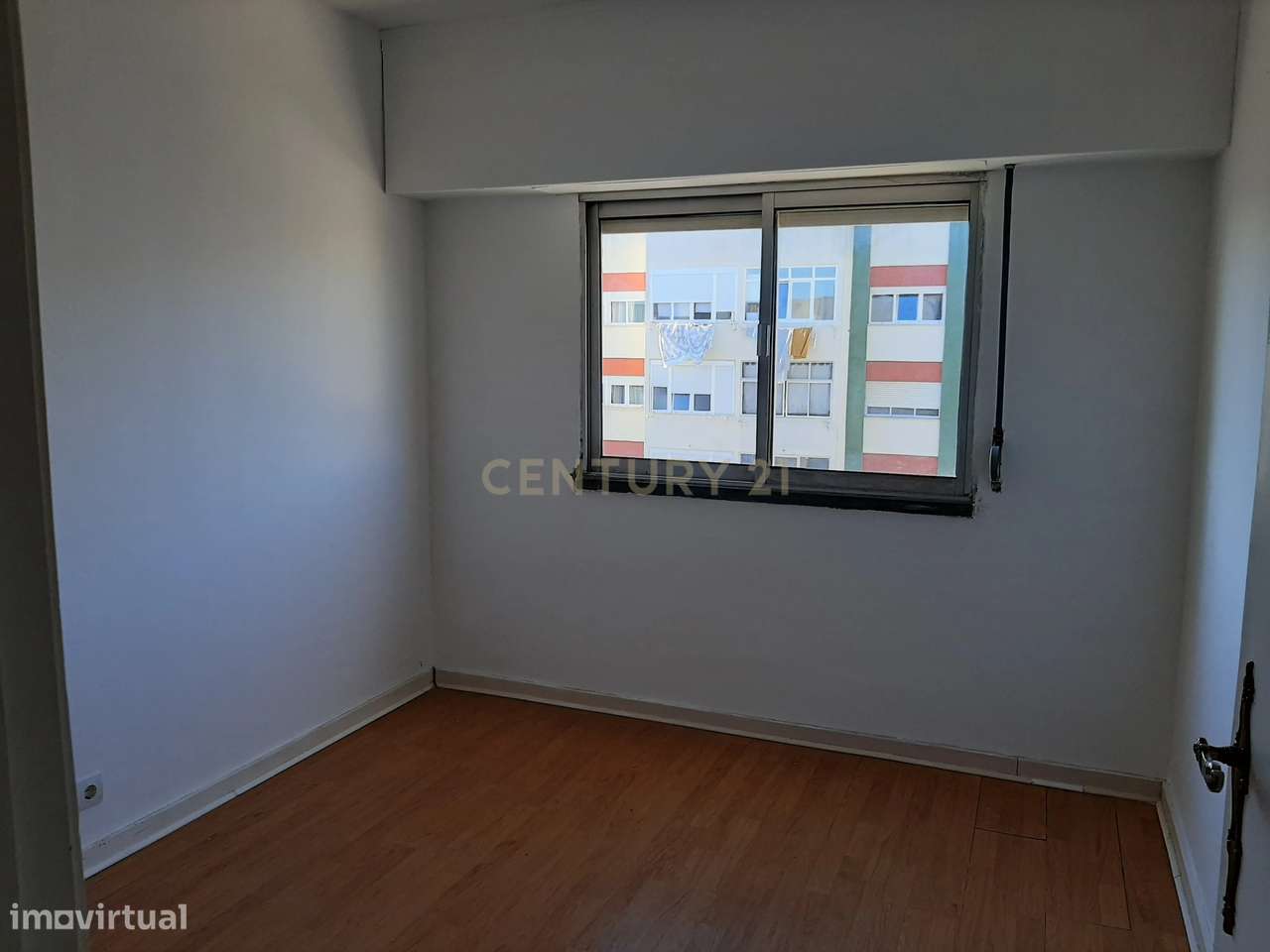 Apartamento T2 - Agualva - Grande imagem: 4/16