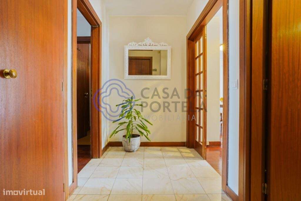 Apartamento T2+1, Cedofeita, mobilado e equipado. Lugar de garagem. - Grande imagem: 3/21