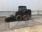 Bobcat S130 - 1