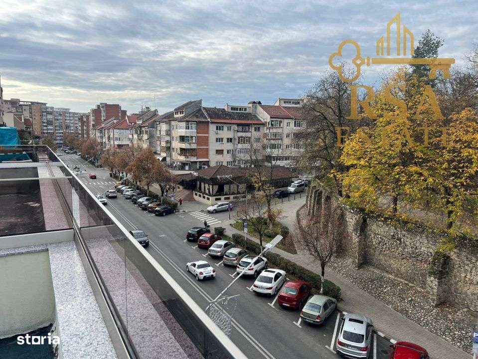 Apartament tip penthouse 2 camere, ultracentral,terasa 25mp-Ramnicu Va-6