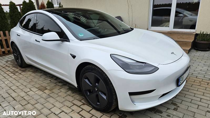 Tesla Model 3 Standard Reichweite Plus Hinterradantrieb - 1