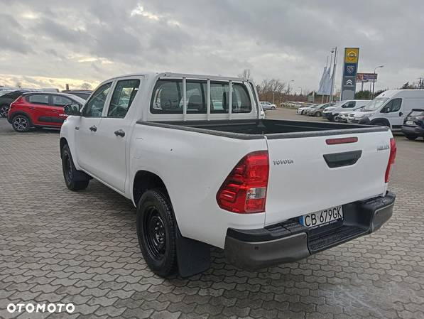 Toyota Hilux 2.4 D-4D Double Cab DLX 4x4 - 2