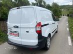 Ford Courier - 20