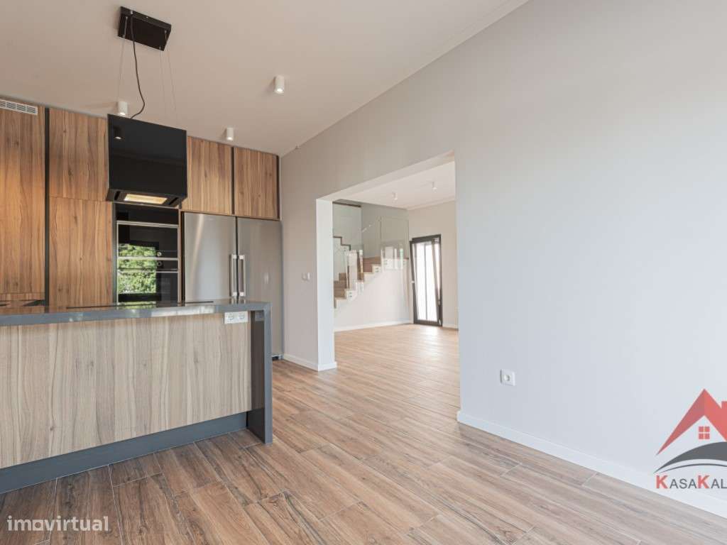 Oportunidade Única em Palmela Duas Moradias | Excelente Opção para ... - Grande imagem: 5/60