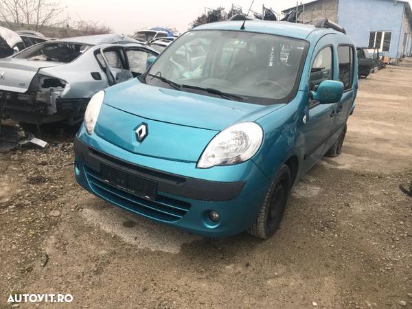 Dezmembrez Renault Kangoo 2009 - 1