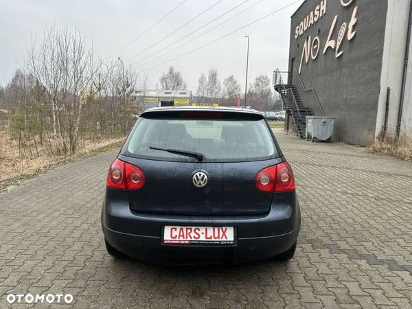 Volkswagen Golf 1.6 Comfortline - 6