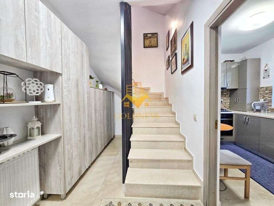 Casă modernă de vânzare, curte, 6 camere, parcare, Zona Vivo, Florești-7