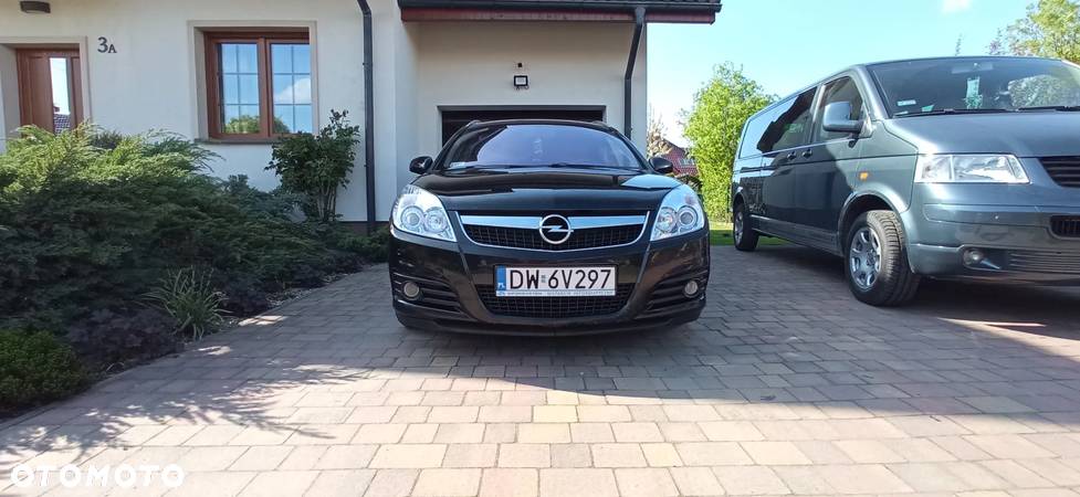 Opel Vectra 1.9 CDTI Cosmo - 3