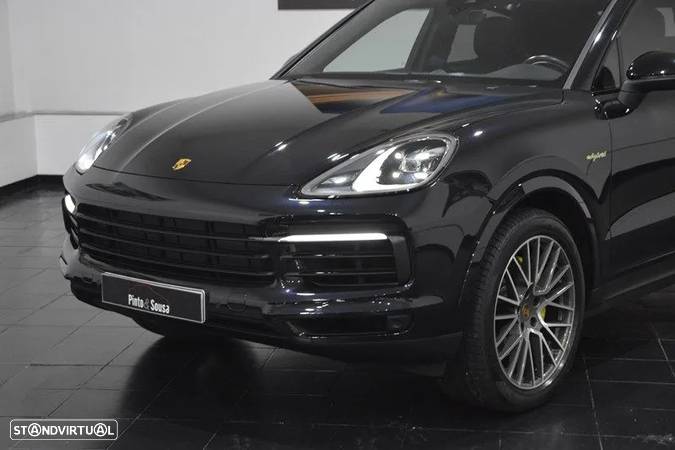 Porsche Cayenne Coupé E-Hybrid - 43