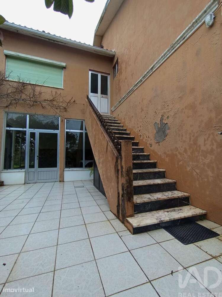 Casa / Villa T4 em Vilamar e Corticeiro de Cima de 235,12 m2 - Grande imagem: 4/35