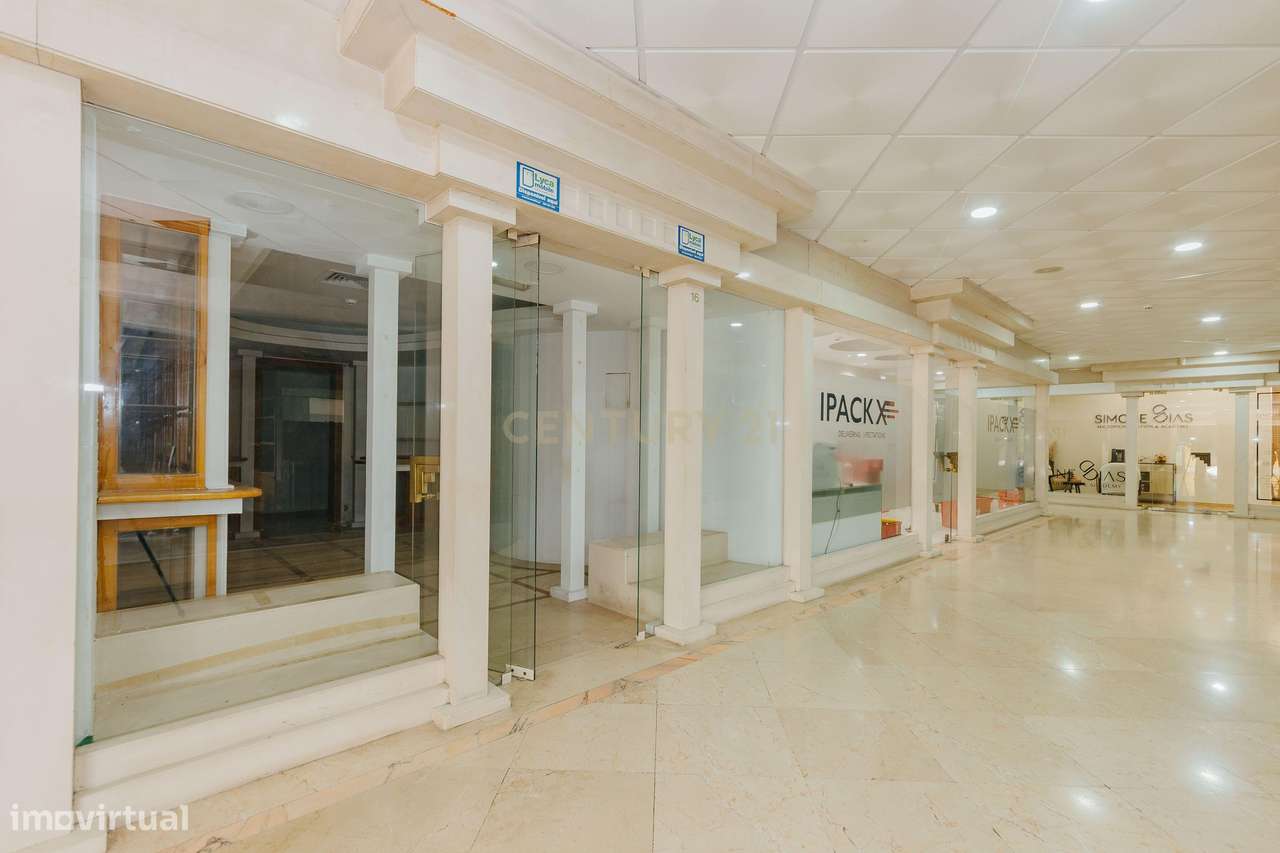 Oportunidade Única de Negócio na Avenida João XXI – Lisboa - Grande imagem: 5/19
