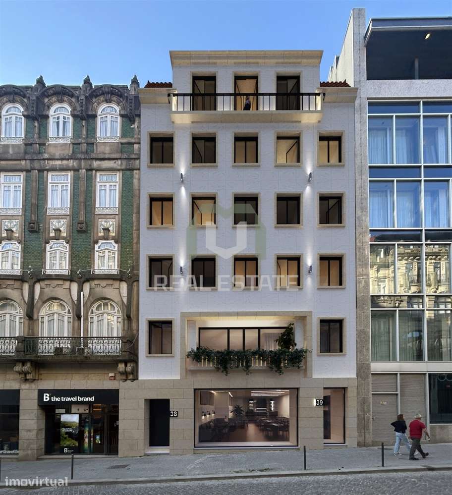 Apartamento T3 na  Rua de Sá Bandeira, Porto-0