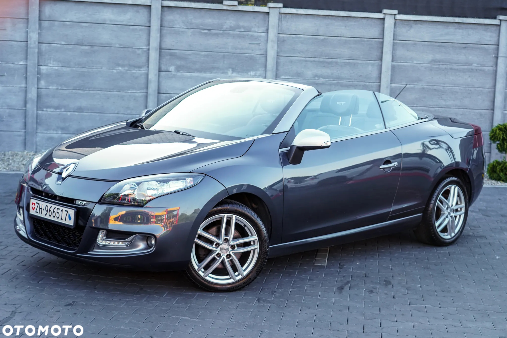 Renault Megane TCe 180 Coupe-Cabriolet GT - 7