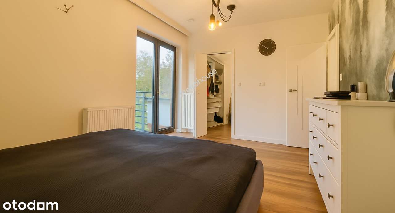 Dom w Kajetanach na działce 1100m2-9