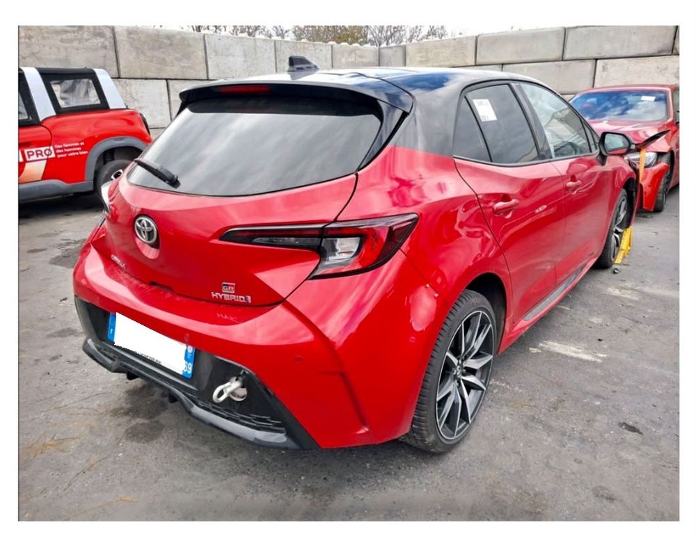 Toyota Corolla Seria E21 2.0 GR Sport 2023