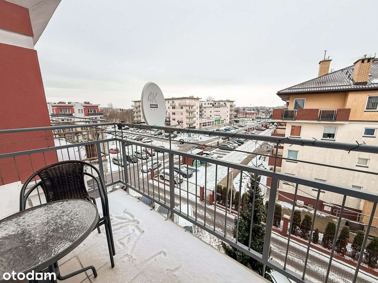 67m2, 3 pokoje, piwnica 10m2, 9183zł/m2-13