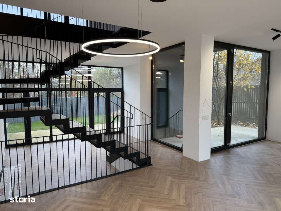 MOGOSOAIA FRF | VILA MODERNA LANGA PADURE | FINISATA 2025 - Imagine principală: 5/19