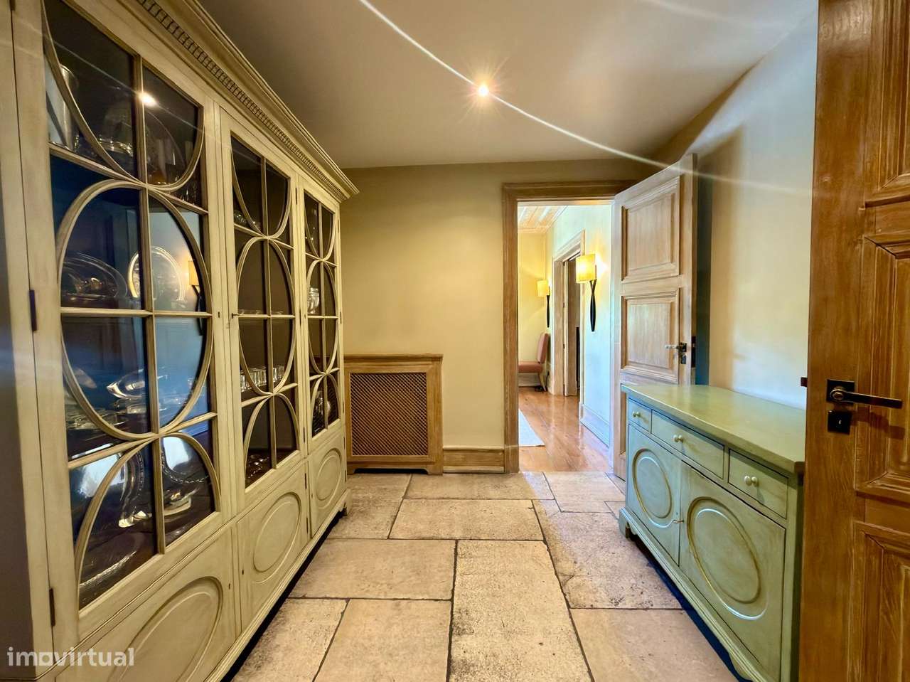 Moradia de Luxo com Piscina Privada na Quinta Patino, Estoril-26