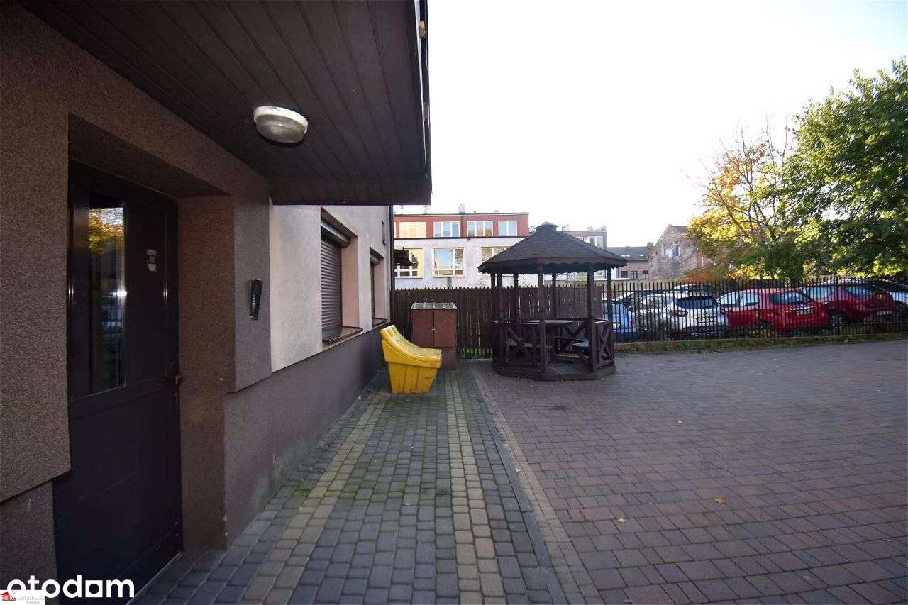 2-pokojowe z parkingiem i piwnicą-1