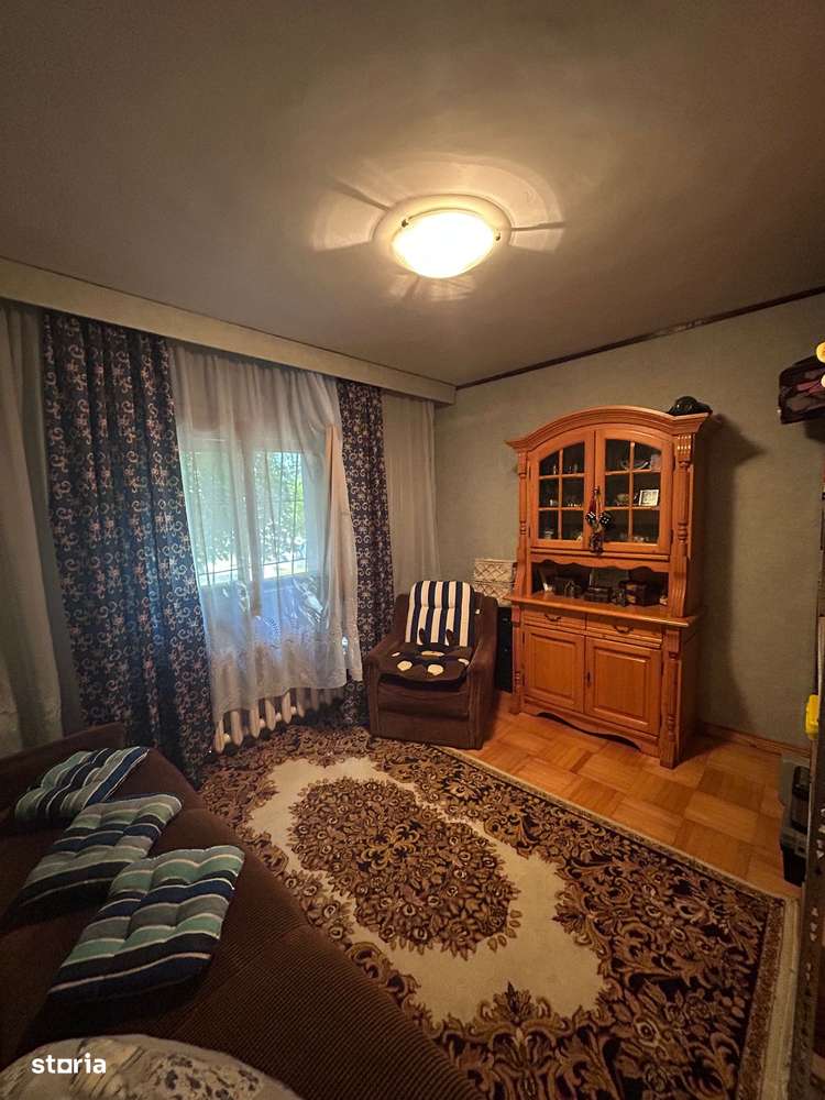 Apartament 4 camere - Zona Sud Lidl - parter/4   - 100.000 euro-6