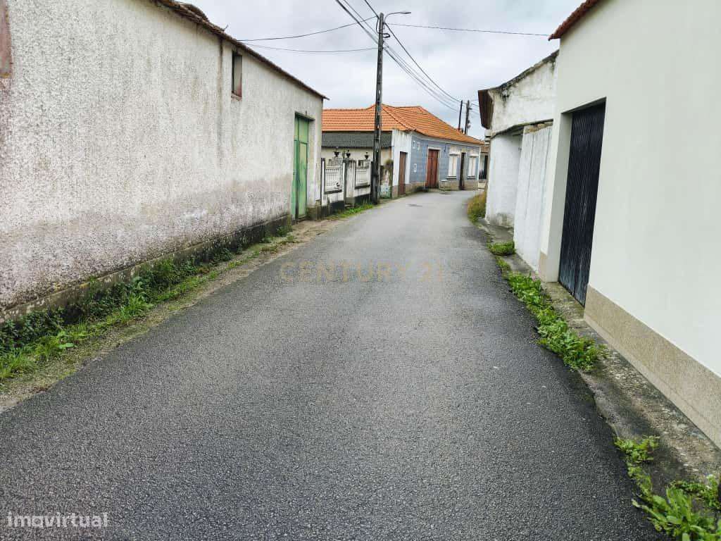 Terreno urbanizável no Paço-Esgueira 24m frente com Vista Campestre-6