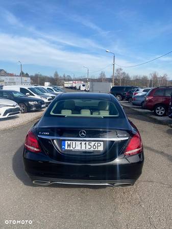 Mercedes-Benz Klasa C 200 4-Matic 9G-TRONIC - 4