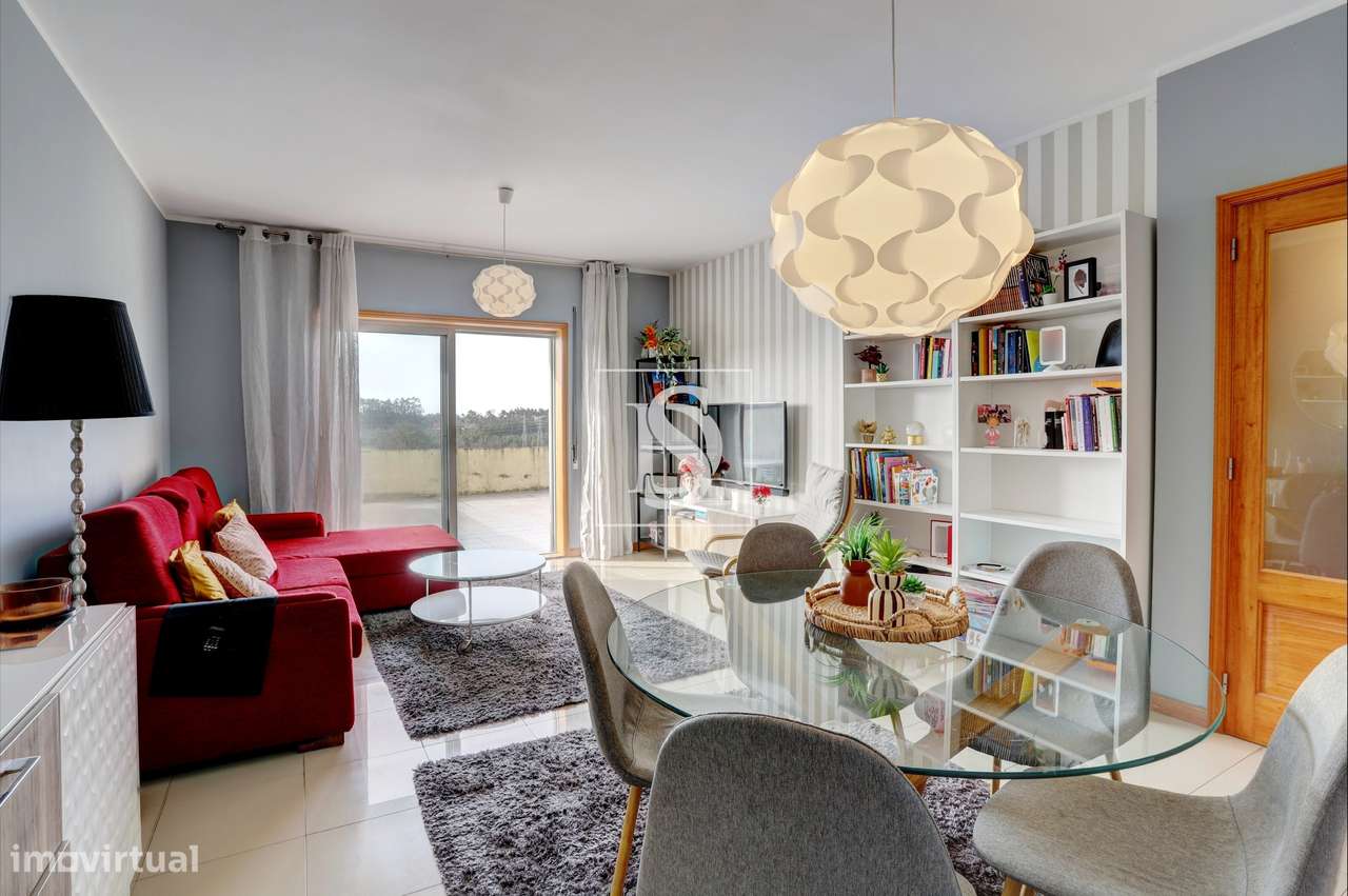 Apartamento T3 com Terraço de 100m² a Sul e Garagem de 80m² - Grande imagem: 2/26