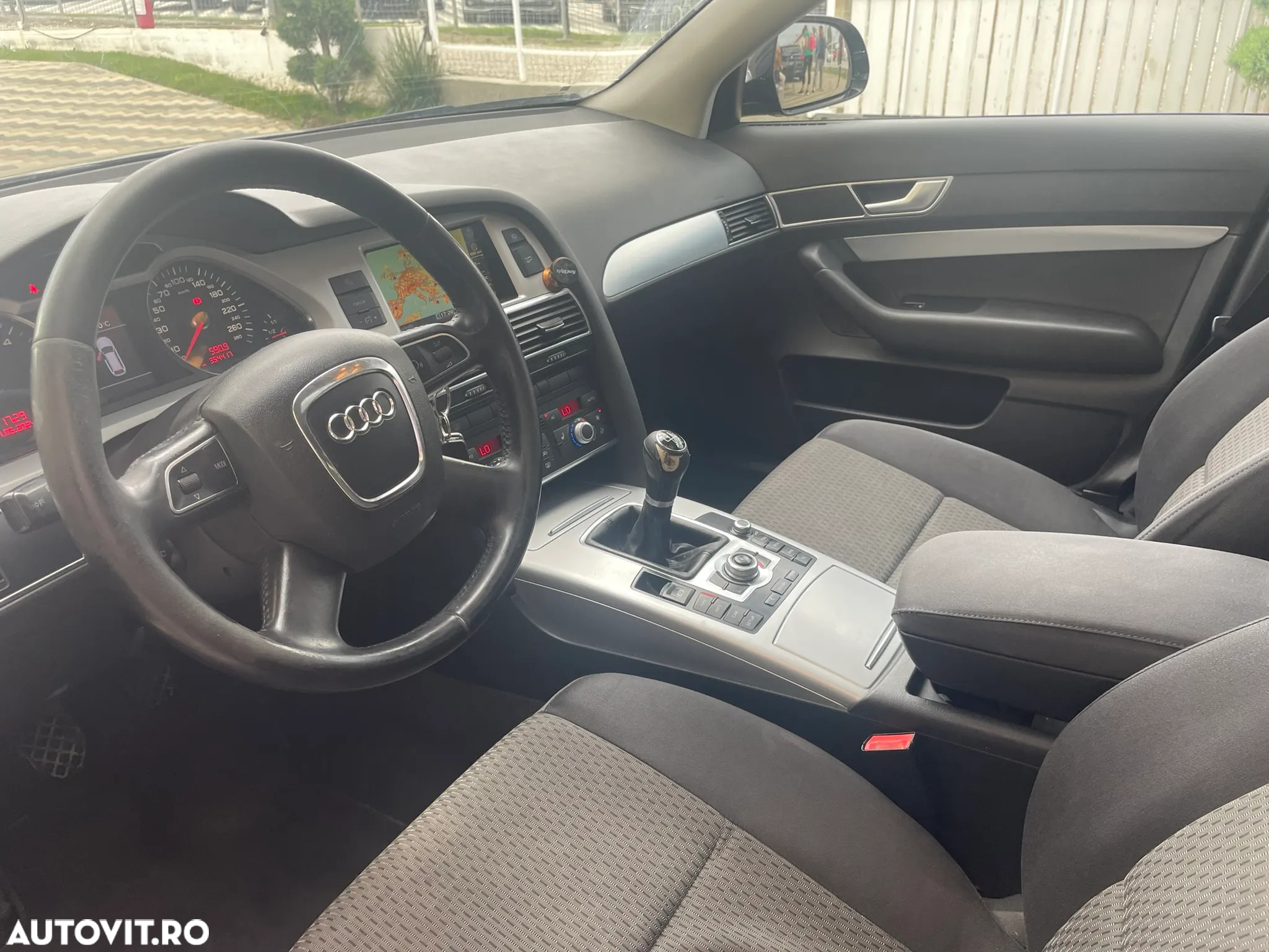 Audi A6 2.0 TDI DPF Avant - 7