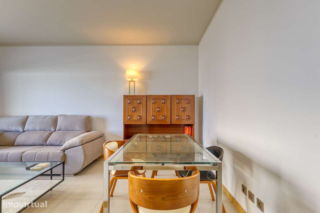 Apartamento T2, piscina e lugar de estacionamento - S Martinho Porto-20