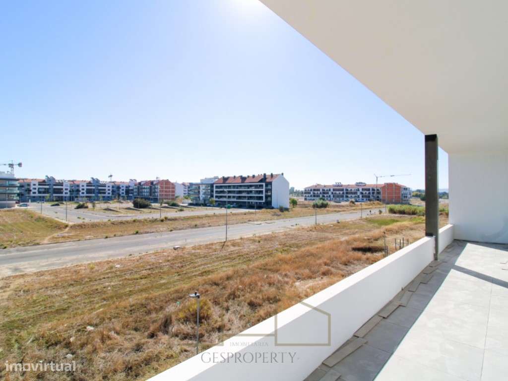 Apartamento T3 Duplex em Pinhal Novo-2