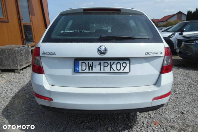 Skoda Octavia 1.6 TDI Ambition - 17