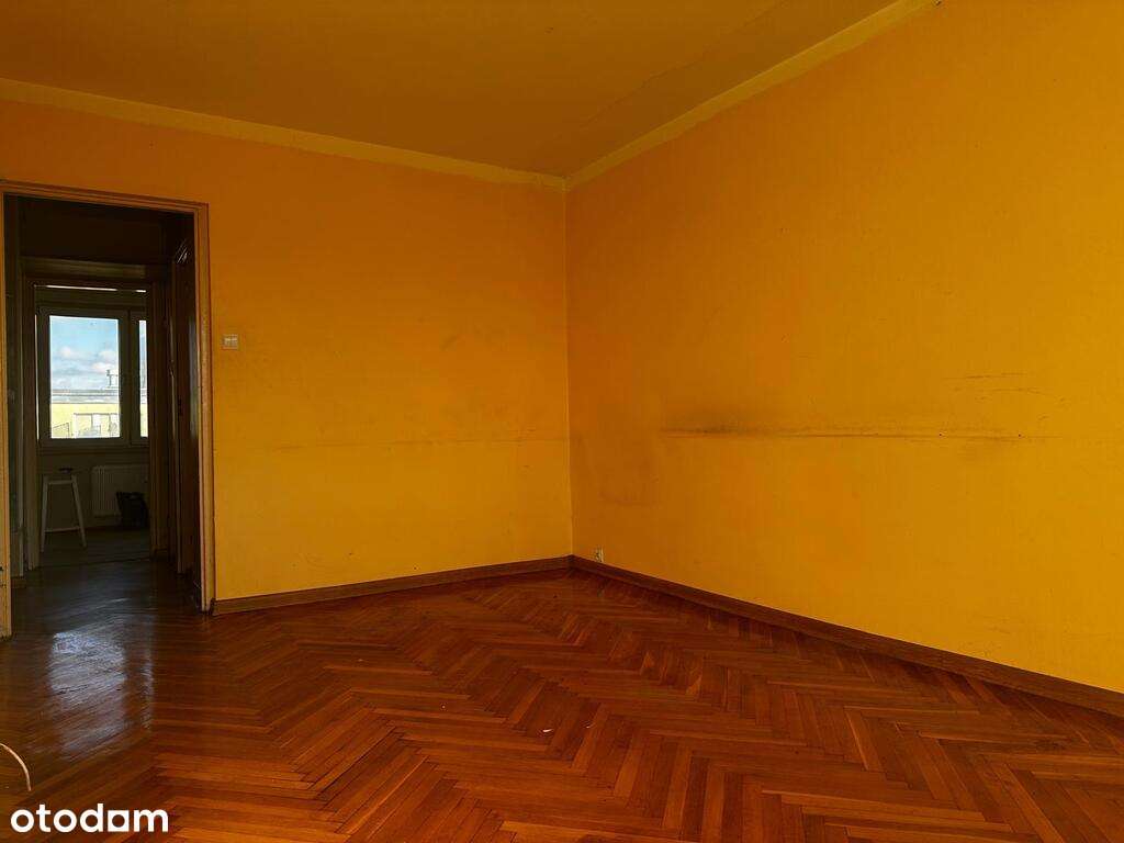 Na sprzedaż mieszkanie o pow. 63m2 do remontu-2