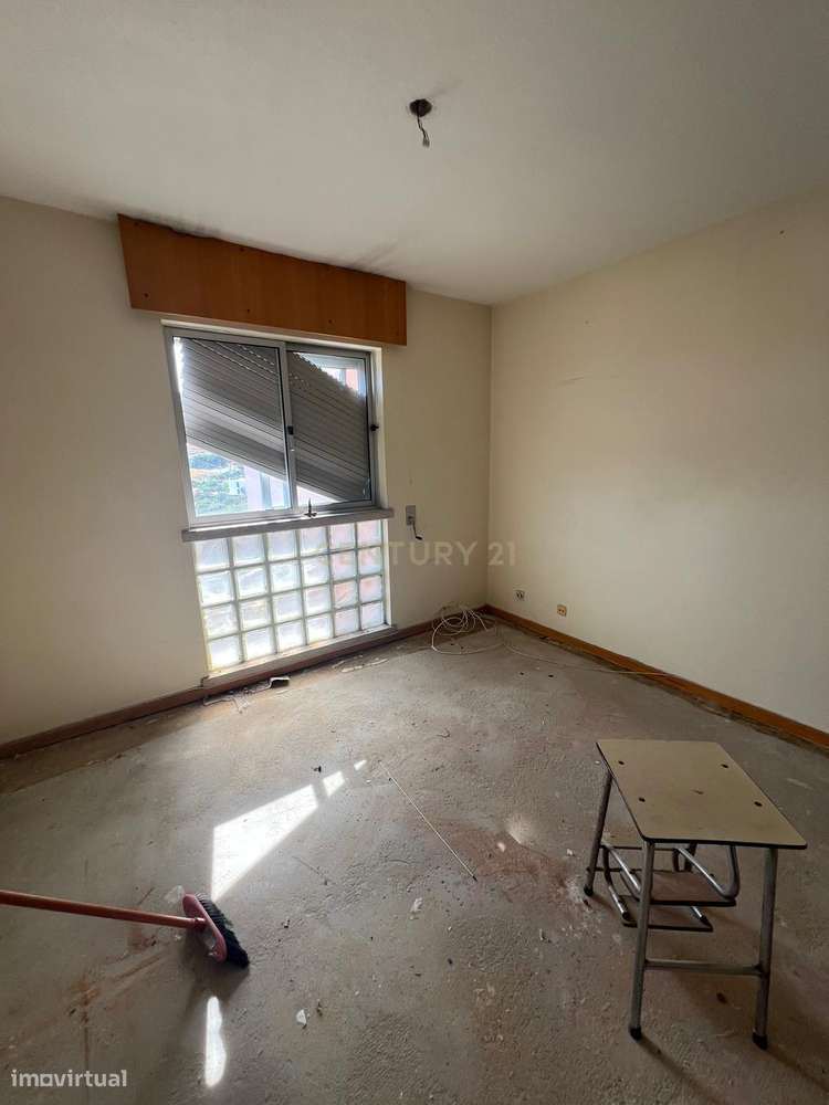 Apartamento T2 em Stº Antº dos Cavaleiros, Loures, Lisboa | Excelente - Grande imagem: 3/21