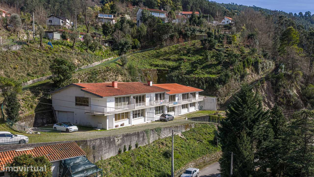 Moradia T3+1 no Gerês – Vilar da Veiga-19