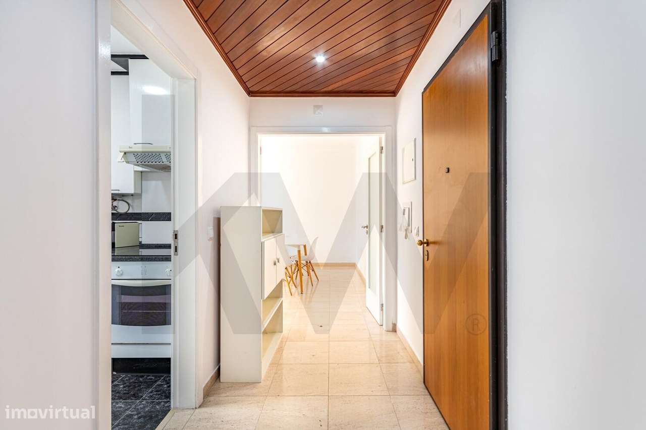 T2 em Queluz-Belas com Parqueamento-10