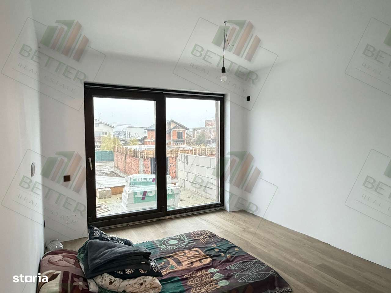 Casă de vânzare-Comuna Berceni–P+1E, 5 camere, 3 băi-complet finisată-7