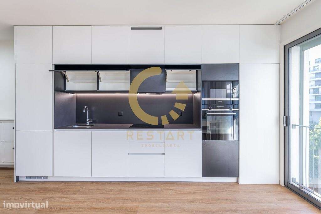 Venda T0 PREMIUM  com RENDIMENTO no Edifício ANTAS GREEN!!!-14