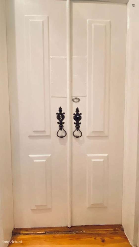 Apartamento com 3 quartos - localizado em Bairro Alto Lisbon - Grande imagem: 2/10