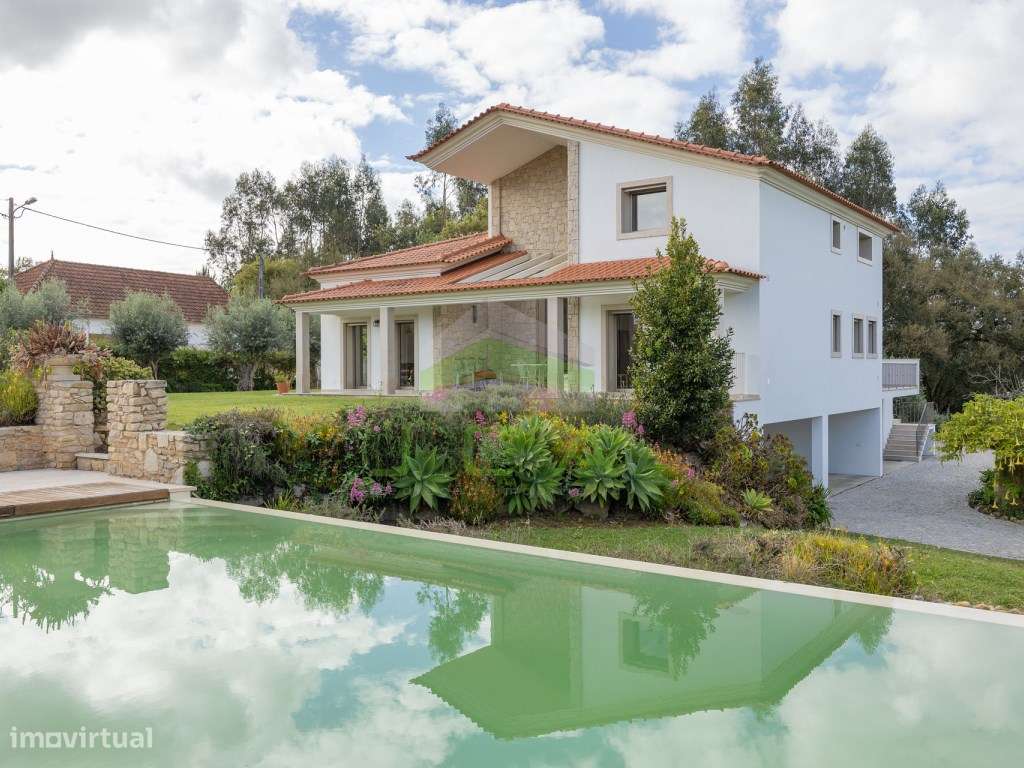 Moradia com terreno e piscina a 3km da Batalha-17