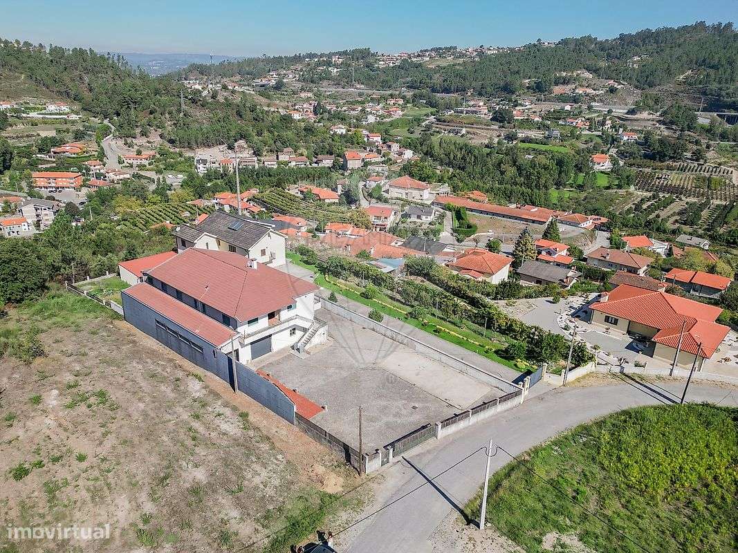 Moradia T4 para venda-32