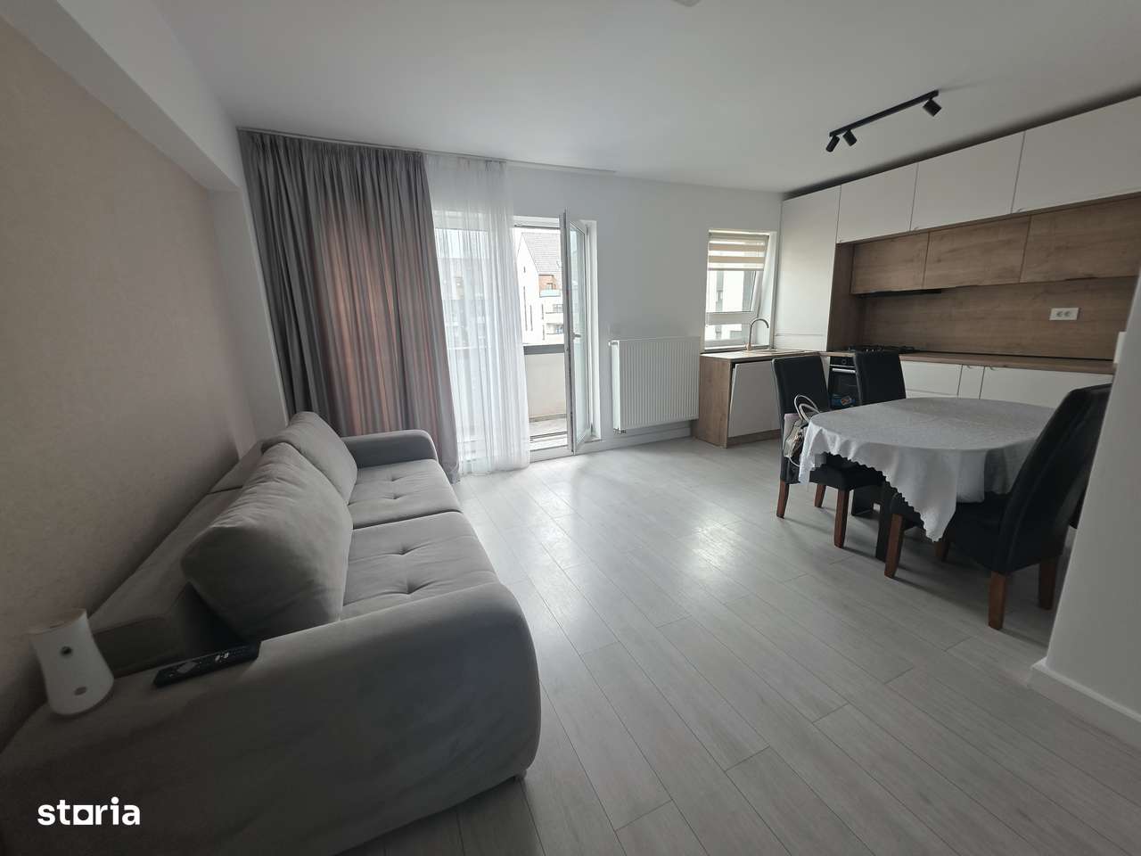Vand apartament 2 camere Tractorul Maurer Villas cu parcare subterana-3