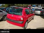 Renault Clio 2004 para peças (66.000km) - 2