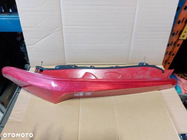 LAMPA LEWA TYLNA FIAT PUNTO II '03R - 5