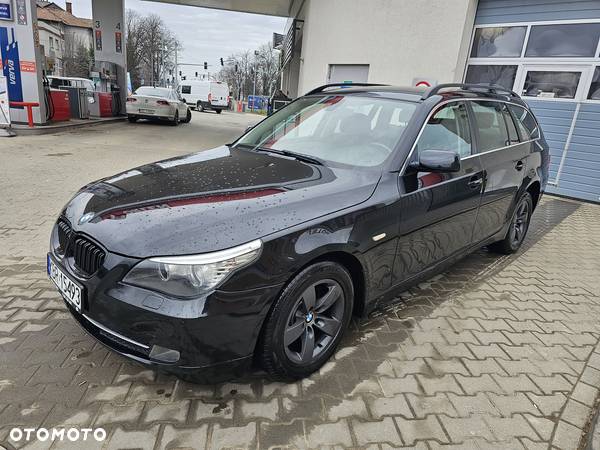 BMW Seria 5 520d - 2