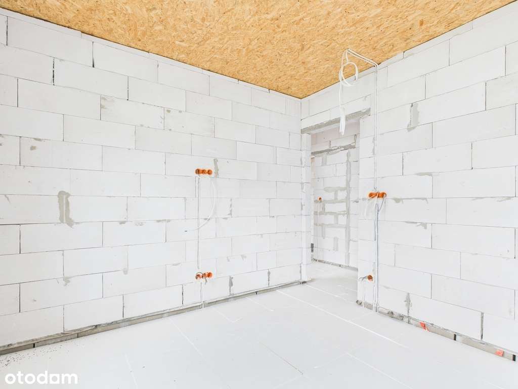 Dom 168 m² z garażem – duża działka-18