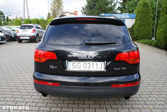 Audi Q7 3.0 TDI Quattro Tiptronic - 10