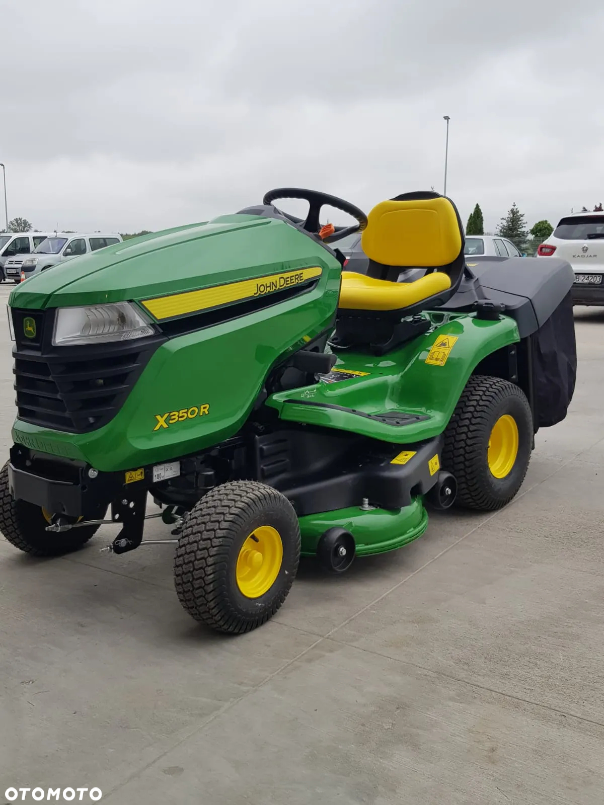 John Deere X350R - 12