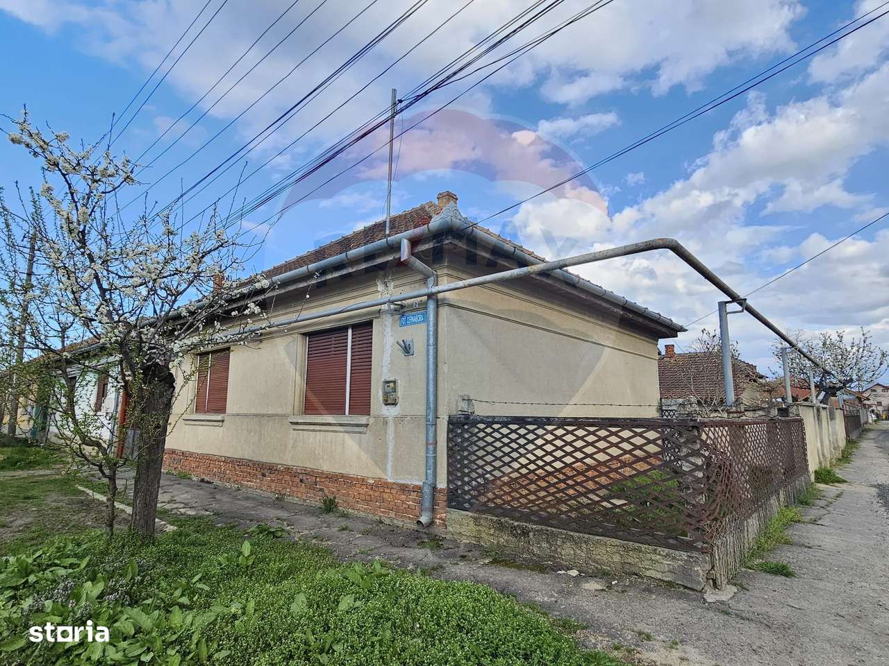 Casa de vanzare-1