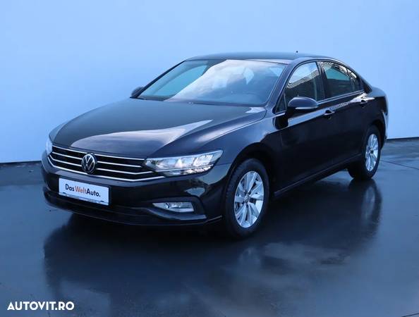 Volkswagen Passat 2.0 TDI DSG Trendline - 1